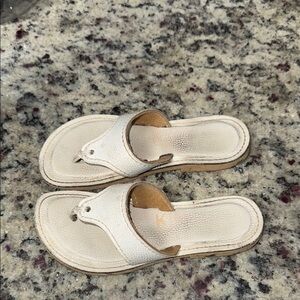 Kino Keys Leather Flipflops